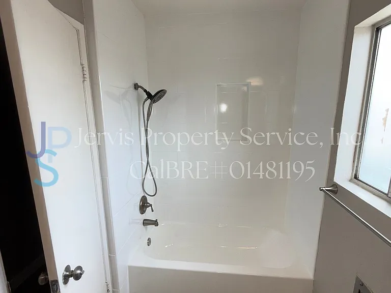 Fountainhead Apartments — Photo 13