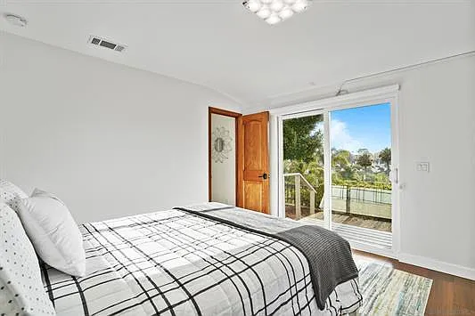 900 Highland Dr — Photo 26