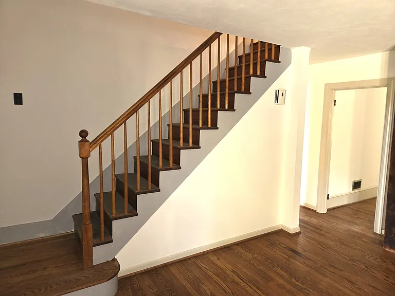 2658 Pulaski Hwy — Photo 8