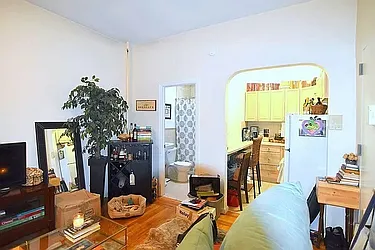 Rented by Manhattan Spaces