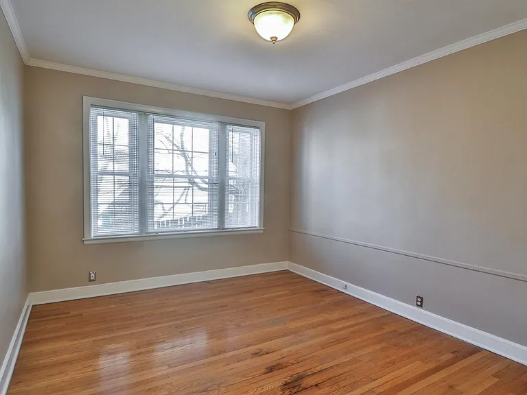 7545 Oxford Dr #3W — Photo 12