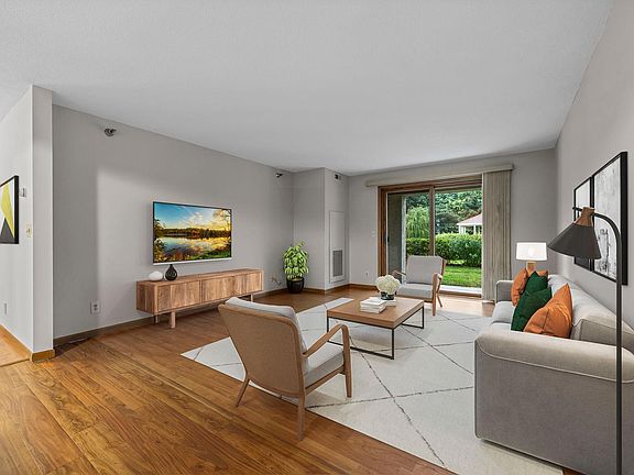 4th image of 1666 Coffman St APT 101