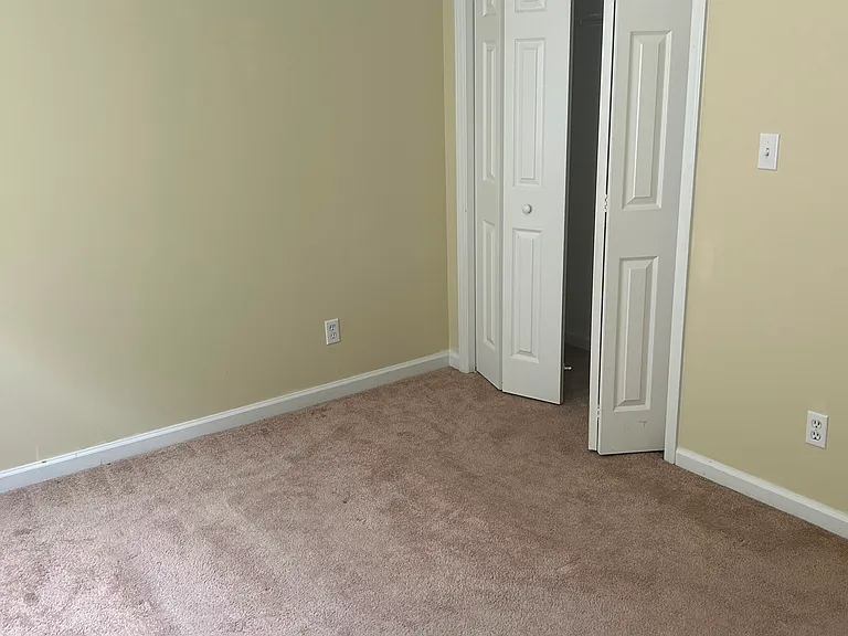 1112 Trinity St #207 — Photo 10