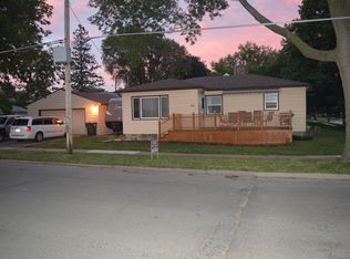 421 Minnesota St, Waterloo, IA 50702