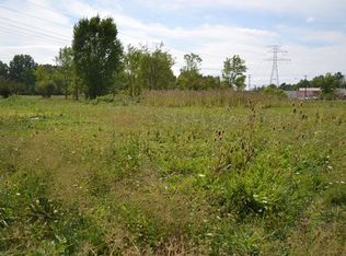 Leavitt Rd, Lorain, OH 44053