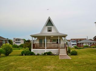 11 Collins Ave, Westerly, RI 02891