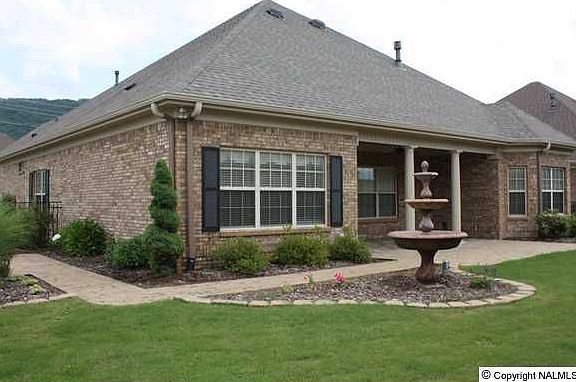 5th image of 16100 Shropshire Dr SE