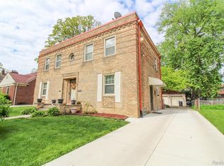 14635 Warwick St, Detroit, MI 48223