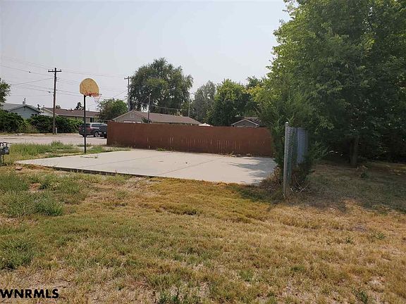 4th image of 1510 W Overland Dr