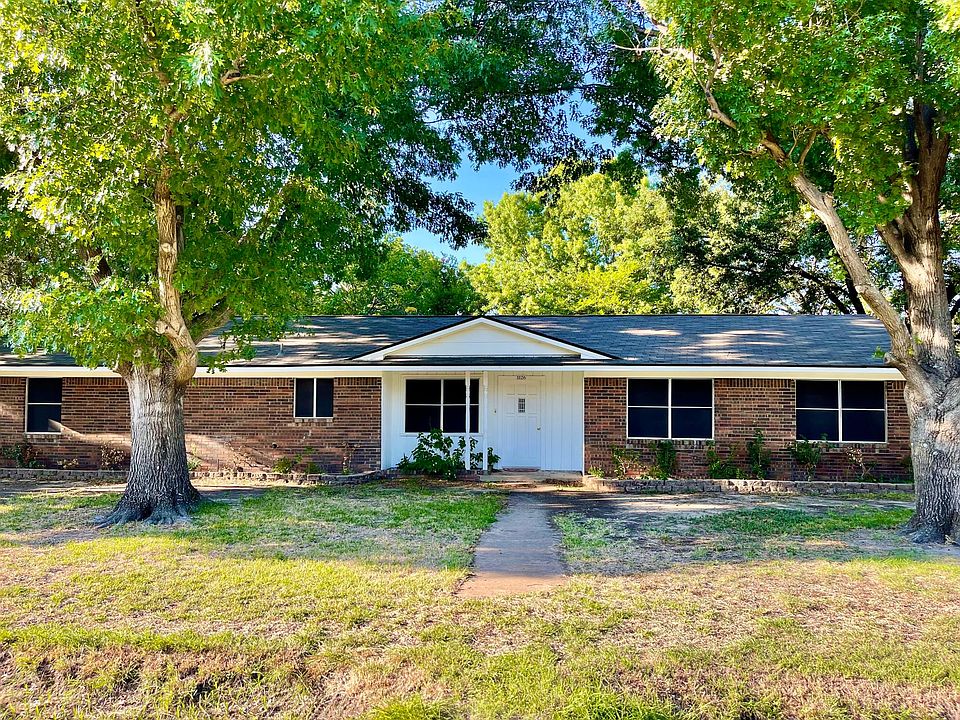 1st image of 1126 Nadine Ln