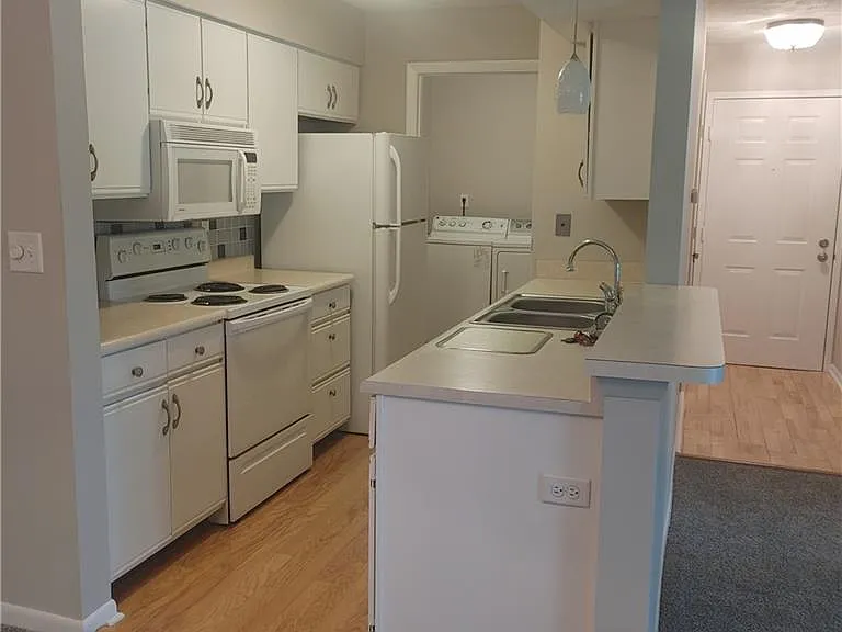 6620 Green Branch Dr #4 — Photo 5