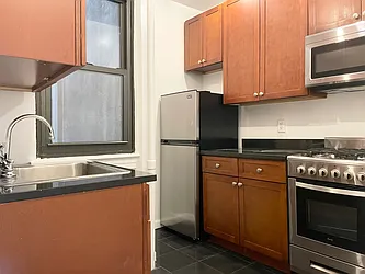 Rented by Lindemar LLC