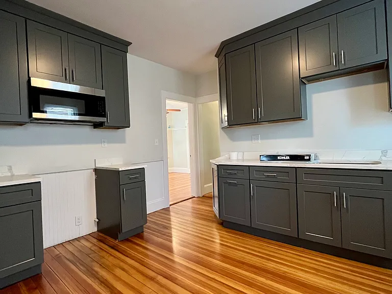 11 Fairbanks St #1 — Photo 2