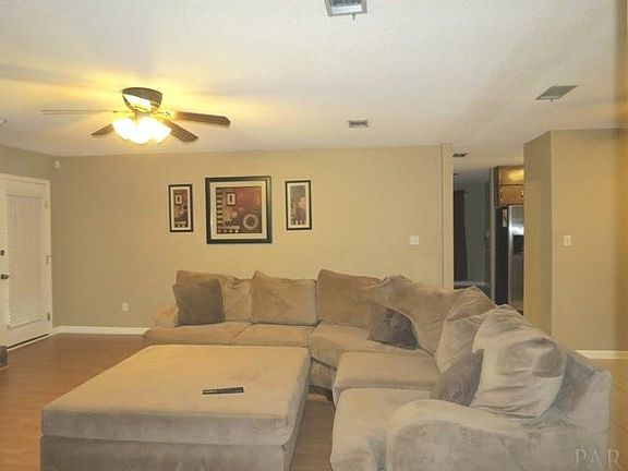 4th image of 1510 Stefani Cir