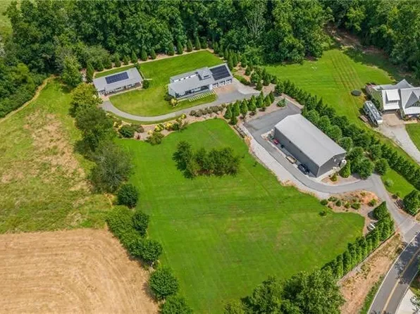 2691 Trinity Church Rd, Canton, GA 30115