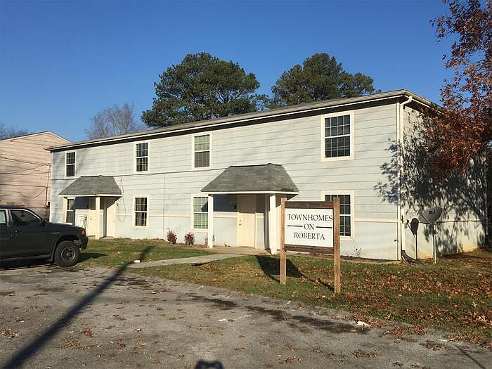 1st image of 700 Roberta Dr APT A