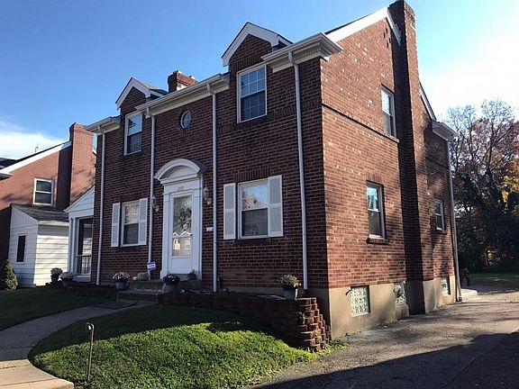 2nd image of 1725 Northampton Dr