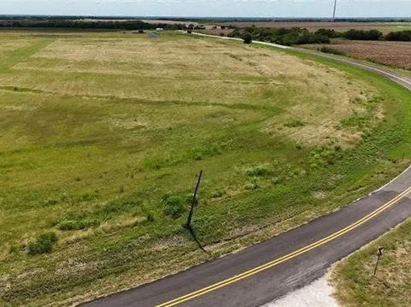 339 Fm, Mount Calm, TX 76673