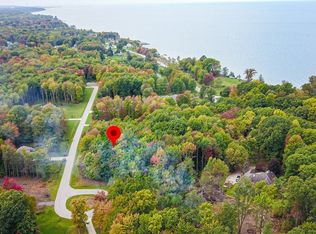 Red Oak Cir, Conneaut, OH 44030