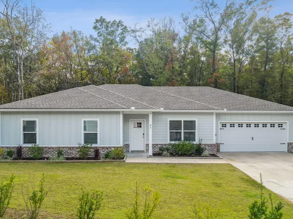 94 Prospect St, Freeport, FL 32439