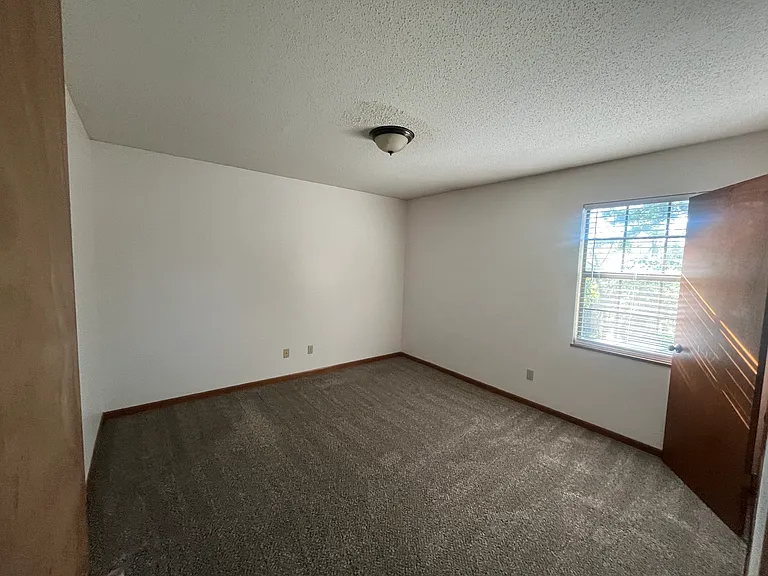 913 Old Reservoir Rd #12 — Photo 8