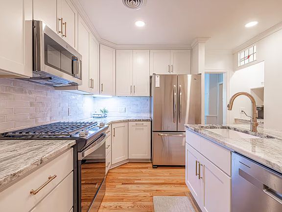 Kitchen. Updated Appliances, Cabinets, and Countertops