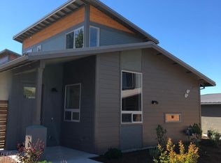76 Dunn Cir, Ashland, OR 97520