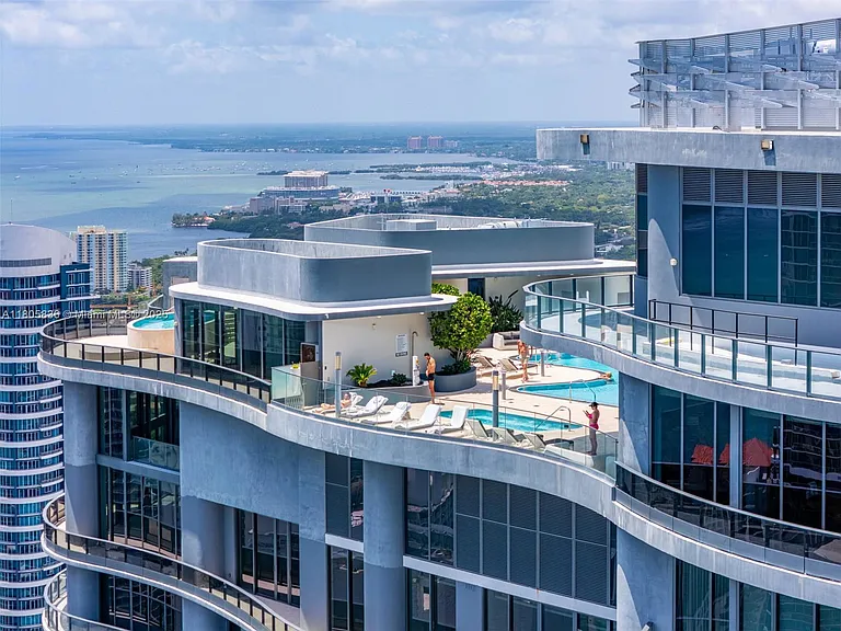 1000 Brickell Plz #2709 — Photo 43