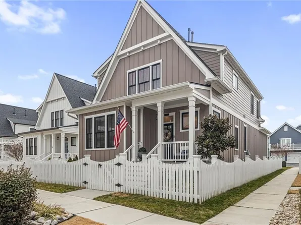 9509 Marina Dr, Norfolk, VA 23518