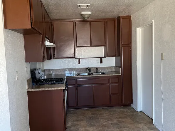 16005 Juniper St APT A, Hesperia, CA 92345