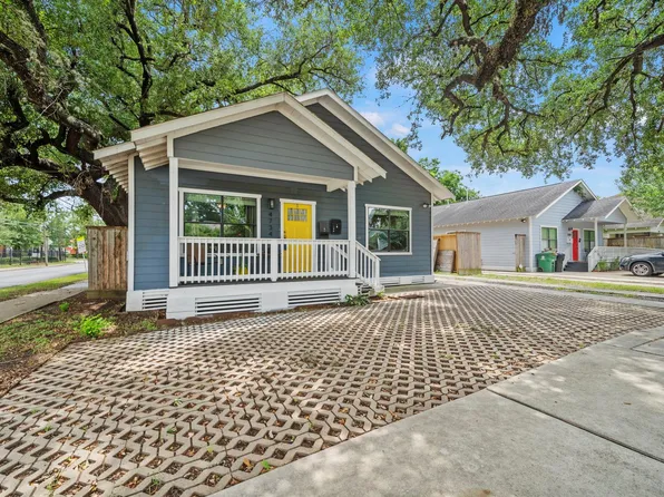 4734 Bell St, Houston, TX 77023