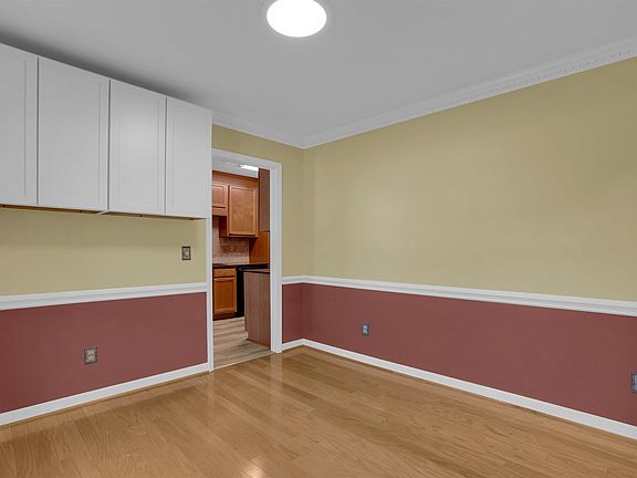 2nd image of 217 Springs Ct