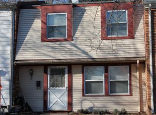 18 Rittenhouse Ct, Willingboro, NJ 08046