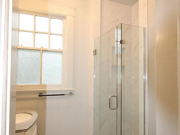 5th image of 3628 Dumaine St #D