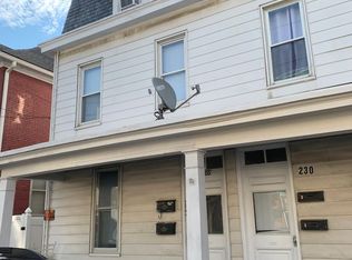 228 N Locust St APT 1, Hagerstown, MD 21740