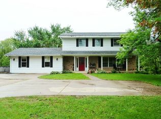 10500 Trail Haven Rd, Rogers, MN 55374