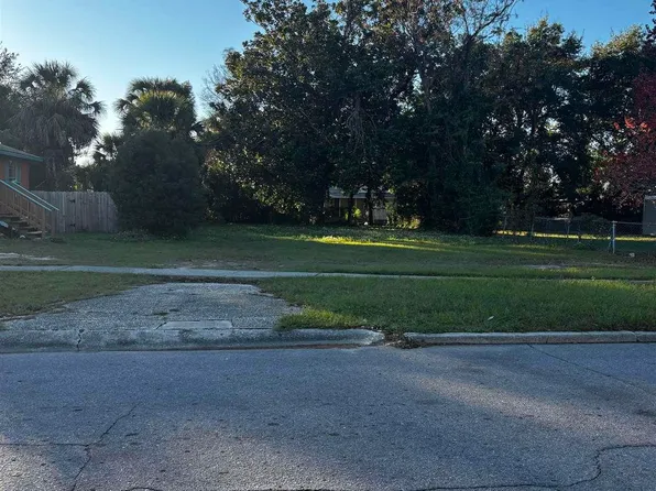 1209 N 8th Ave, Pensacola, FL 32503