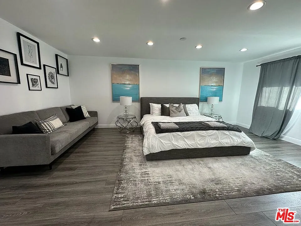 4 bed, 3.0 bath, 2390 sqft, $15,000 — Photo 4