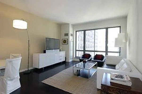 Rented by Douglas Elliman | media 28