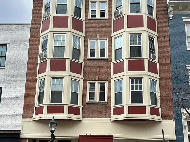 49 N Potomac St #8 — Photo 1