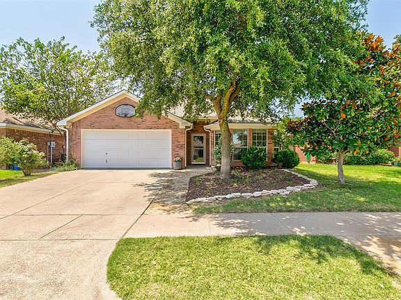 2nd image of 4706 Topaz Ln