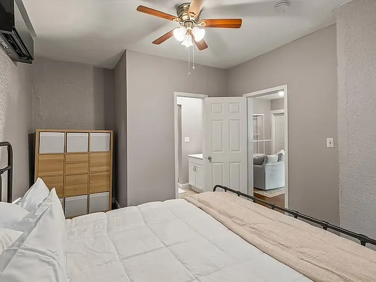 1114 E Armour Blvd #1SW — Photo 14