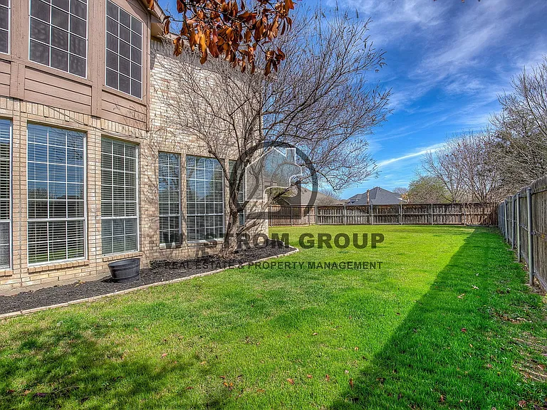 191 Durango Dr — Photo 41