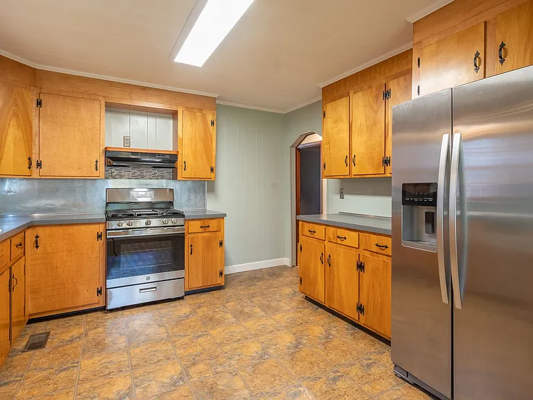 1306 E Chilhowie Ave — Photo 10