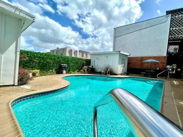 3425 Ridgelake Dr APT 215, Metairie, LA 70002