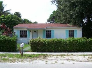 1381 NE 149th St, Miami, FL 33161