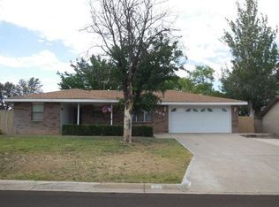 505 Swinging Spear Rd, Roswell, NM 88201