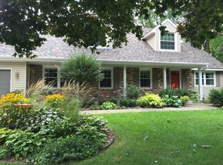 13409 1st Ave S, Burnsville, MN 55337