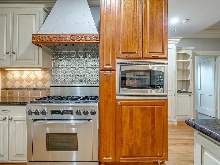 4022 Bunting Ave — Photo 18