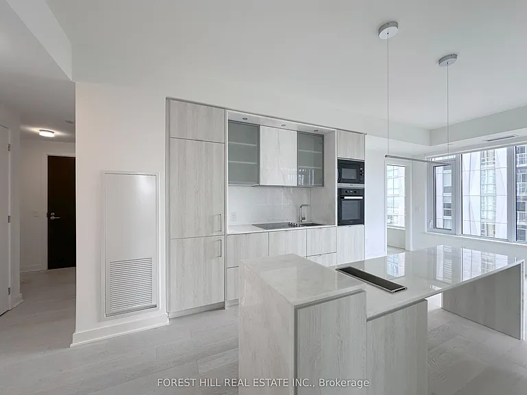11 Yorkville Ave #3307 — Photo 6